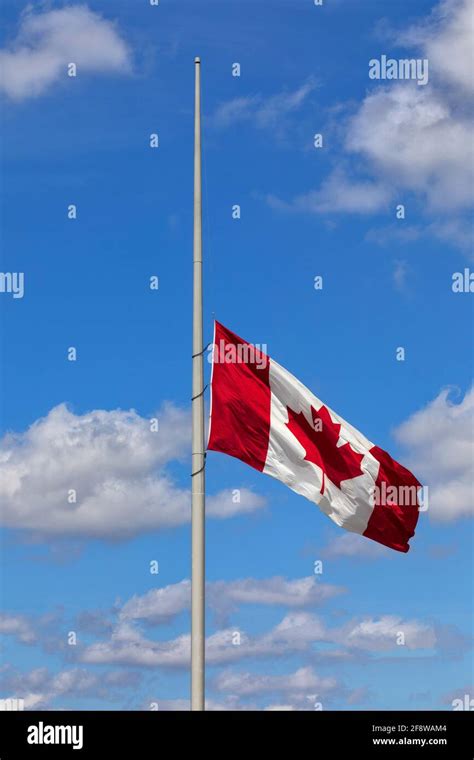 Country flag mast hi-res stock photography and images - Alamy