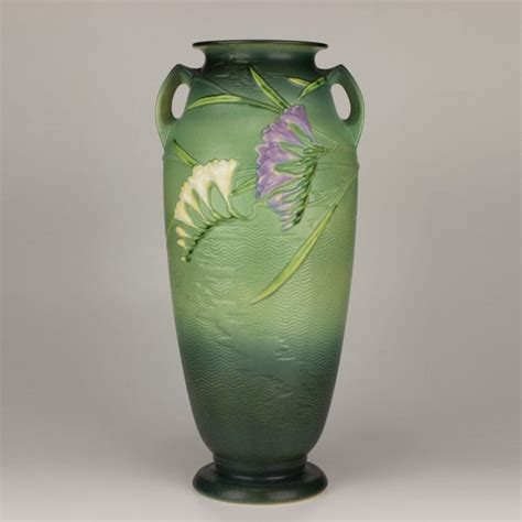Roseville Pottery 18” Floor Vase - Etsy