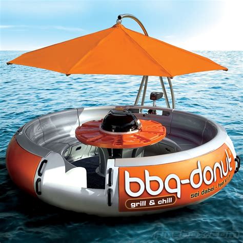 BBQ Boat Is The Ridiculous Hipster Way To Barbecue