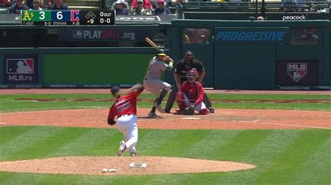 Emmanuel Clase Called Strike to Stephen Vogt | 06/12/2022 | MLB.com