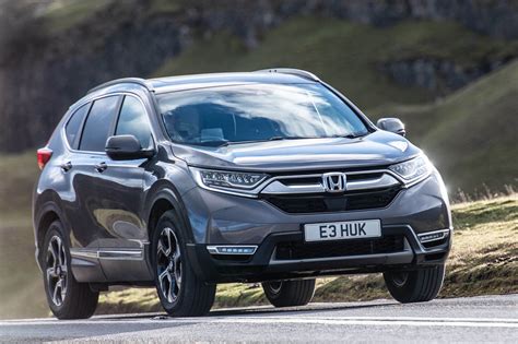 Honda CR-V Hybrid 2019 UK review | Autocar