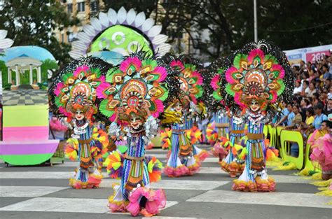 Tangub MassKara street dance champ