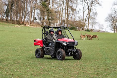 Pioneer 520 UTV | 2 Seater SxS Off-Road Vehicles | Honda UK