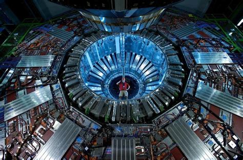 World's largest particle accelerator (2) - People's Daily Online