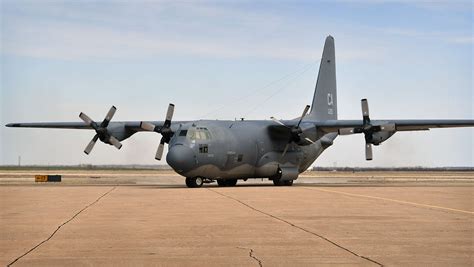 Iconic C-130 made final flight from California to Sheppard AFB