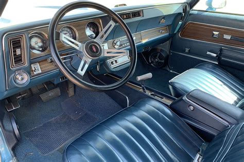 1972 Oldsmobile Cutlass Supreme Interior