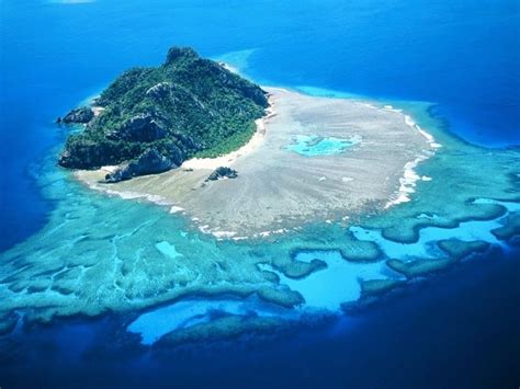 15 FIJI's Most Beautiful Islands that You'll Love in 2020