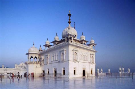 Chandigarh Anandpur Sahib Amritsar Tour Package (129101),Holiday ...