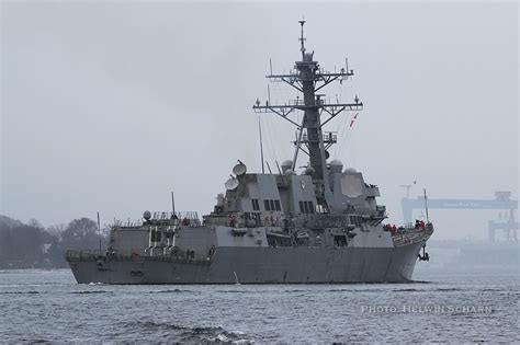 USS Gravely (DDG 107)