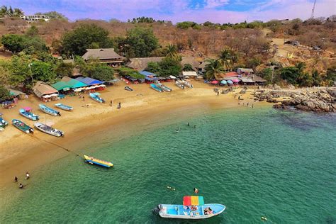 Playa Puerto Angelito | Dronestagram