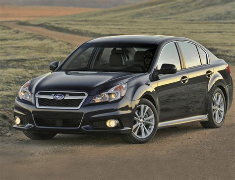 Subaru Legacy Photos and Specs. Photo: Subaru Legacy specs and 25 perfect photos of Subaru Legacy