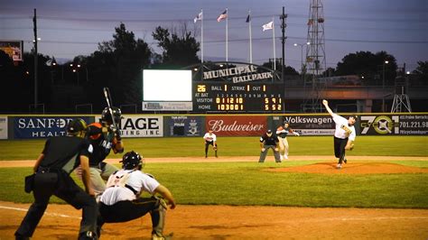 Larks Win Historic Opener - Bismarck Larks