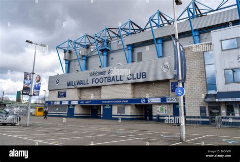 Millwall fc stadium hi-res stock photography and images - Alamy