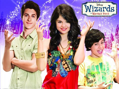 WIZARDS of waverly PLACE - Selena Gomez Wallpaper (10793990) - Fanpop