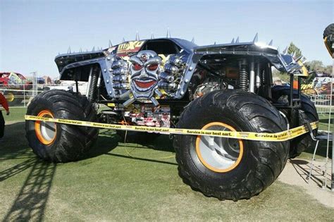 2017 ) HOT ROD ☆ Monster Truck. | Big monster trucks, Monster trucks, Monster truck racing