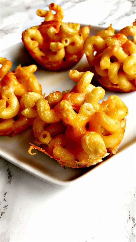 Healthy Mac and Cheese Bites