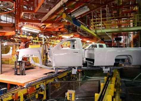 Clever truck manufacturing trick saves GM $36 million and 3,300 jobs ...