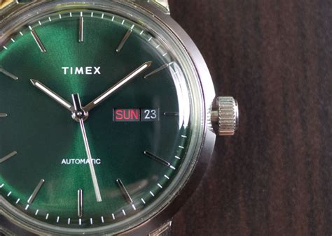 Timex Marlin Automatic 40mm Review: Is It a Good Watch? • The Slender Wrist