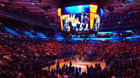 New York Knicks intro Madison Square Garden - YouTube