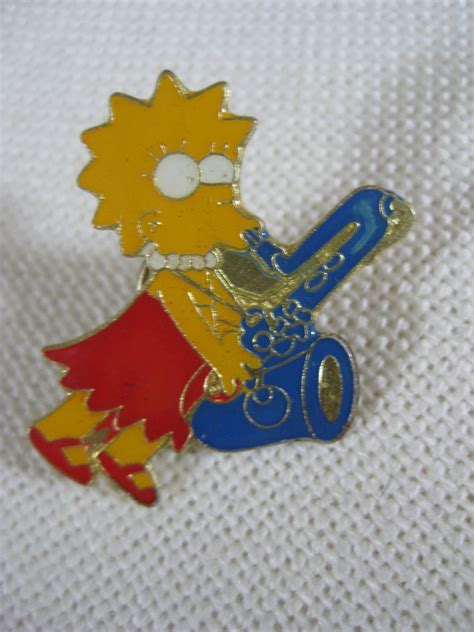 Vintage Lisa Simpson Saxophone Pin