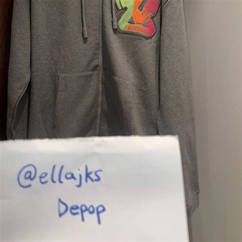 Louis Vuitton 3D LV Graffiti Embroidered Zipped... - Depop