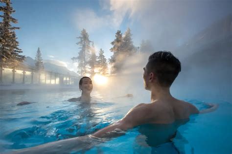 A Complete Guide to the Upper Hot Springs in Banff National Park