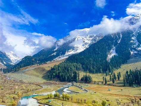 Betaab Valley (Jammu & Kashmir), India : r/IncredibleIndia