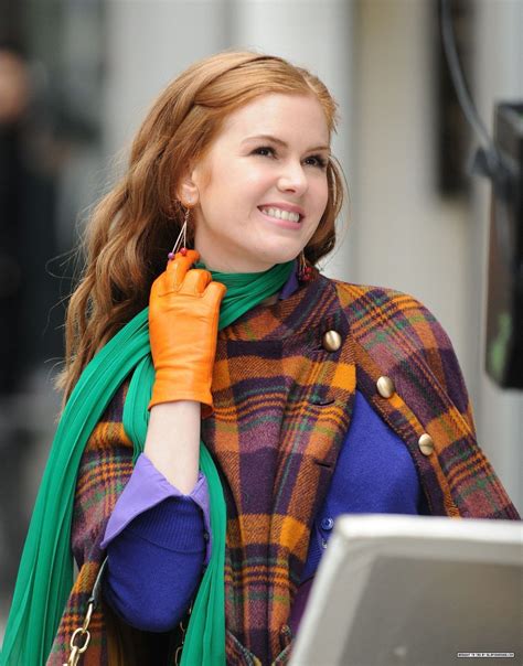 Confessions of a Shopaholic, Isla Fisher gazes into a store window at a ...