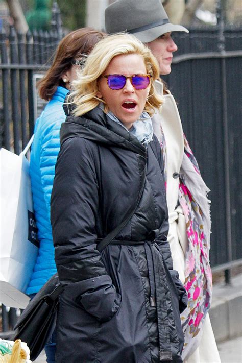 Elizabeth Banks Street Style - Out in New York - March 2015