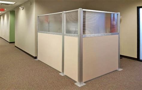 Portable and Acoustic Partition Hush Panel™ Configurable Cubicle ...