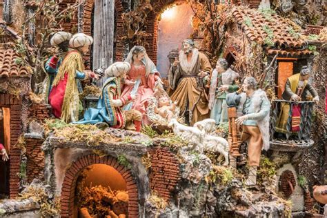 Presepe - The Italian Nativity Scene (+ Where to See Them) - Mom In Italy