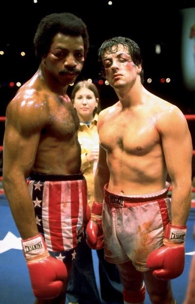 Sylvester Stallone comparte imágenes inéditas del combate Rocky vs Apollo Creed | Cines.com