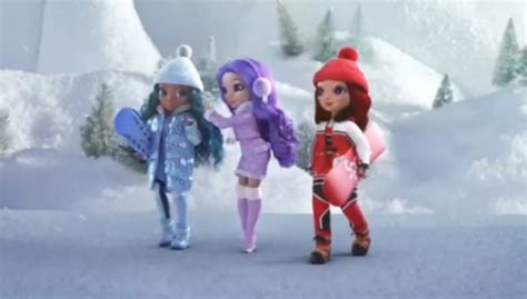 First look at Rainbow High Winter Break outfits in animated episodes ...