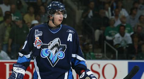 QMJHL, Rimouski Oceanic retire Sidney Crosby's jersey number, receives standing ovation