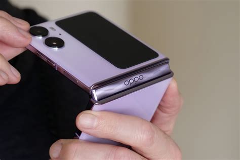 Oppo Find N2 Flip Review: Is This Flip Phone A Big Flop?