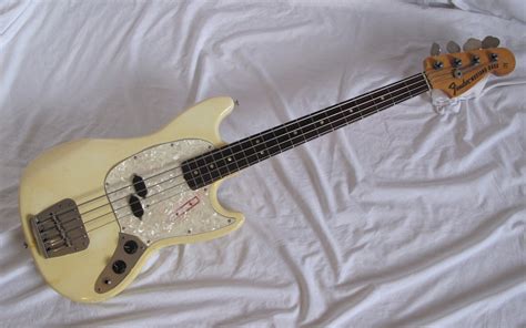 Fender Mustang Bass [1966-1981] image (#327704) - Audiofanzine