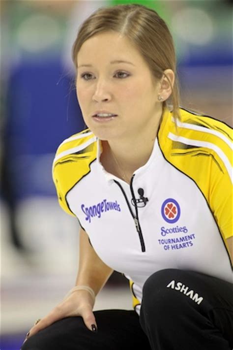 Curling Canada | Featured Curling Athlete: Kaitlyn Lawes