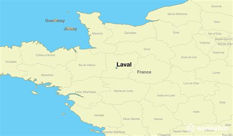 Laval tourist guide - France map - Plans and maps of Laval