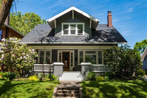 Why the Craftsman architecture is so uniquely American | Briggs Freeman Sotheby’s International ...