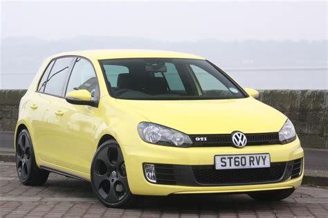 Volkswagen Golf Yellow - reviews, prices, ratings with various photos