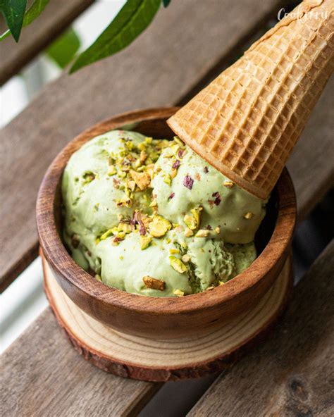 3-Ingredient Matcha Ice Cream - Cookerru Matcha Ice Cream Recipe ...