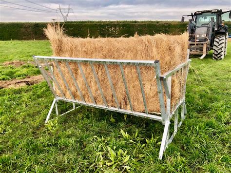 Heavy Duty Bale Cradle: Strong & Flat-Packable | Cattle & Sheep