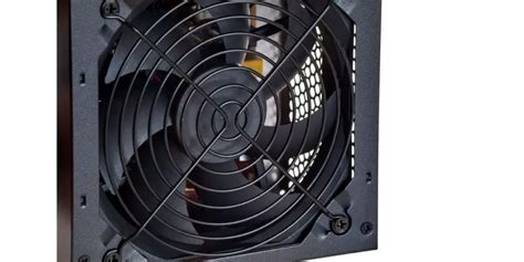 Should a Power Supply Fan Always Be Running? (Explained) | WhatsaByte