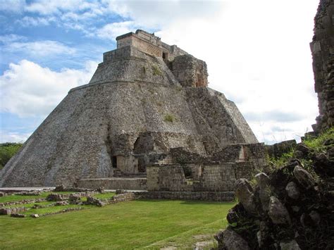 Our Mexico RV Trips: Uxmal – Mayan Ruins & Show