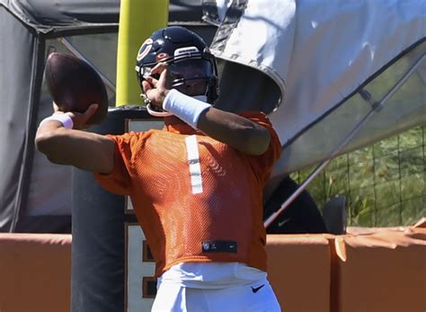 QB Watch: How Justin Fields fared on Day 5 of Bears training camp