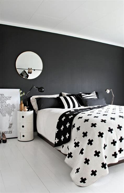 45 Timeless Black And White Bedrooms That Know How To Stand Out