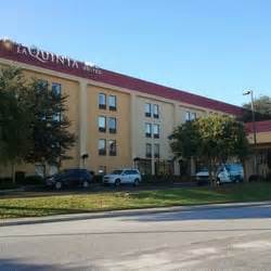 La Quinta Inn & Suites Charleston Riverview - Hotels - Charleston, SC ...