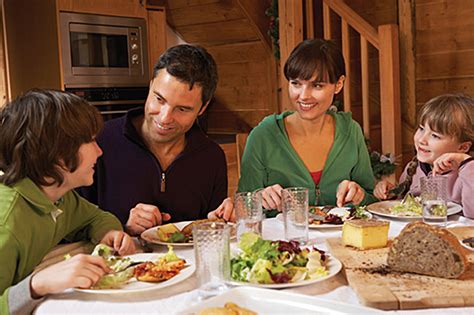 Embrace The Family Meal As Your Family's Most Sacred Time! - Health Begins With Mom