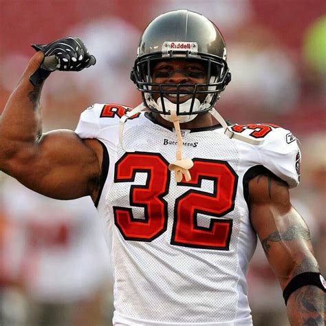 If Biceps Won Championships ... - JoeBucsFan.com - Tampa Bay Bucs Blog, Buccaneers News