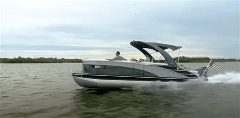 Where are Bennington Pontoon Boats Made (Manufactured)? - Pontooners